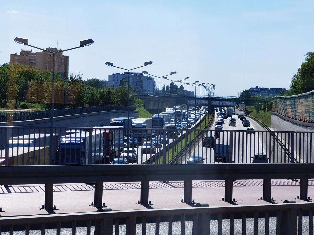 Sieć 5G jest jak przeskoczenie długiej kolejki w sklepie