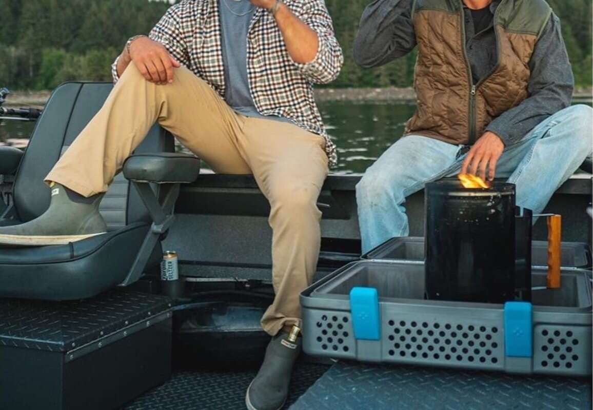 Grillując z grillem Nomad poczujecie się jak biznesmeni