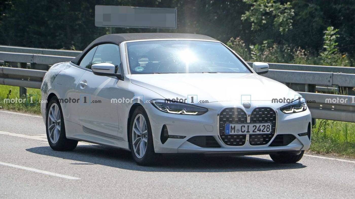 Kabriolet BMW 4 2021 na zdjęciach w skromnym kamuflażu