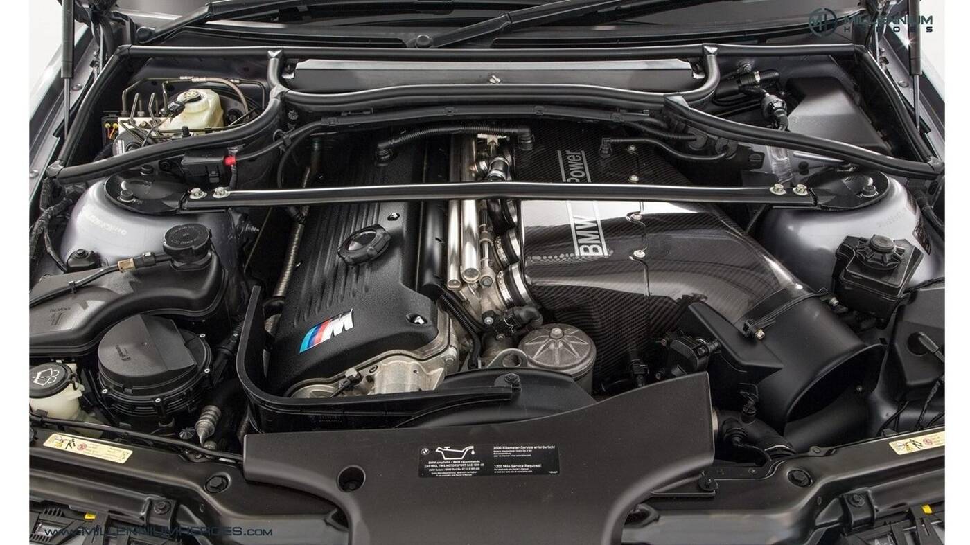 Klasyczne BMW E46 M3 CSL wreszcie może otrzymać jedyną słuszną skrzynie