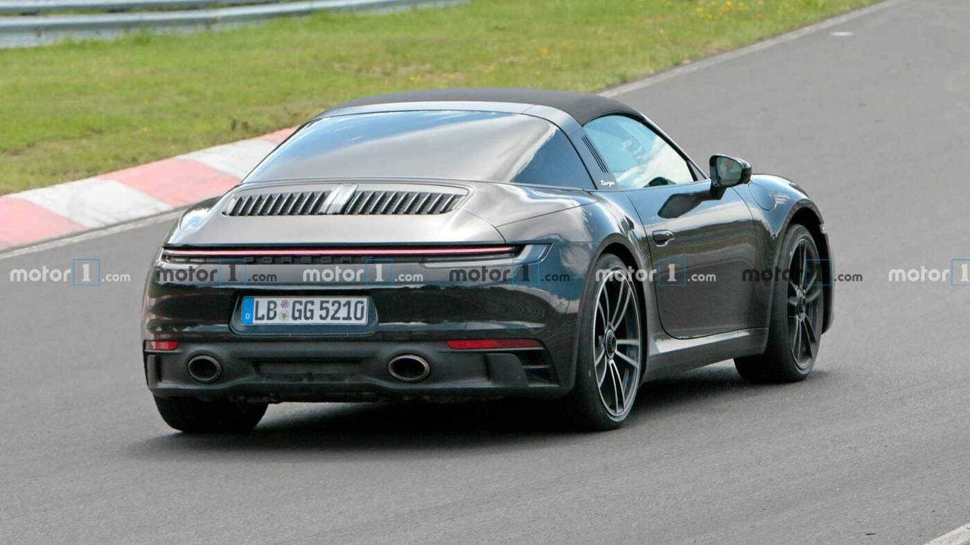 Nowe Porsche 911 GTS Targa na zdjęciach bez kamuflażu