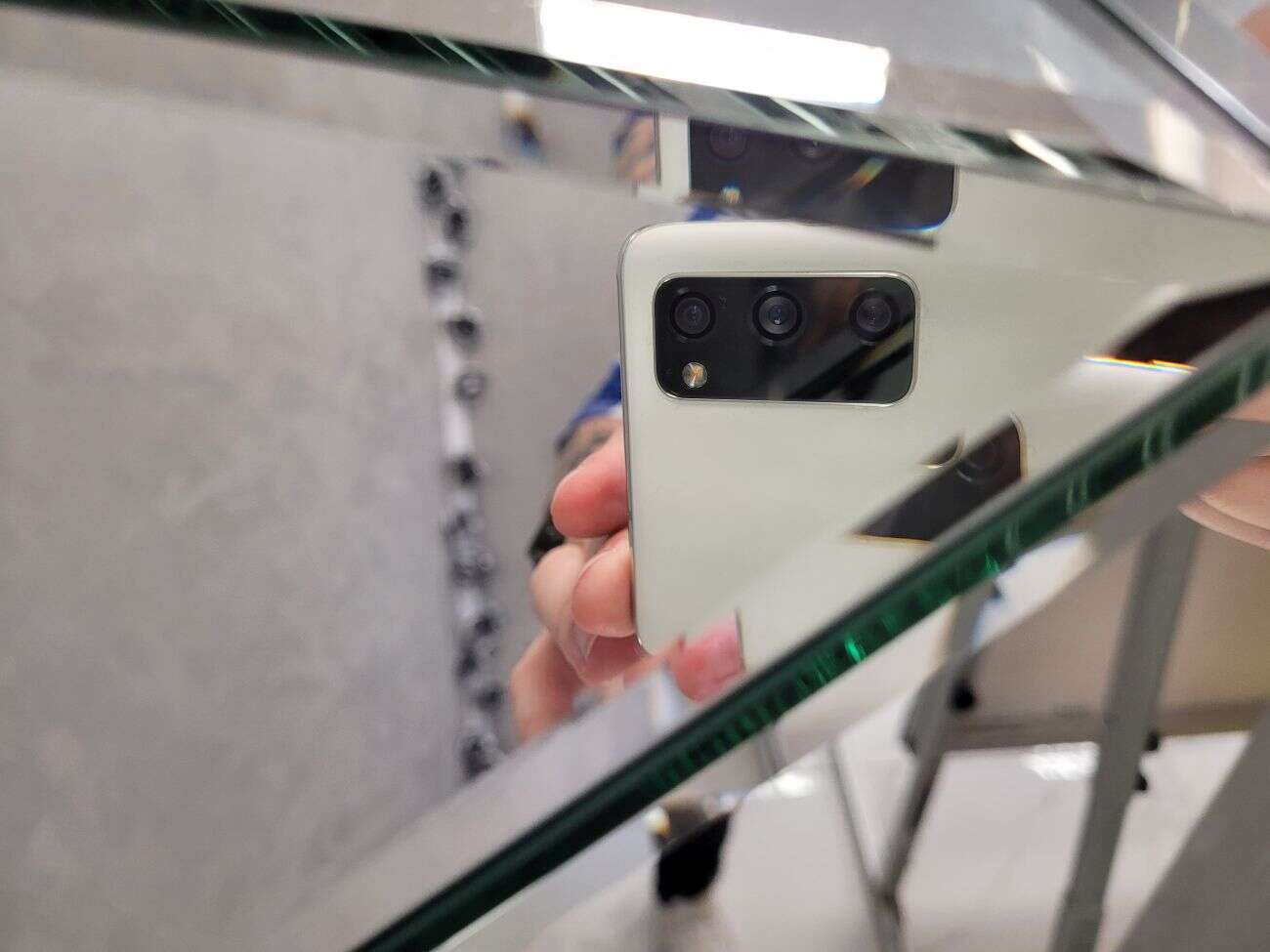 Samsung Galaxy S20 FE 5G - więcej takich smartfonów poproszę