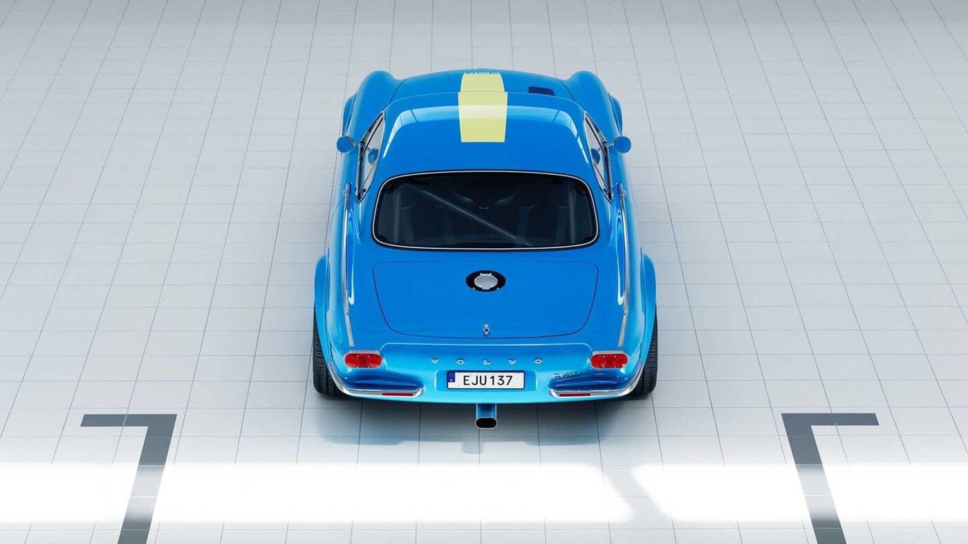 Klasyczne, ale nowoczesne Volvo P1800 Cyan zabawiło się w śniegu