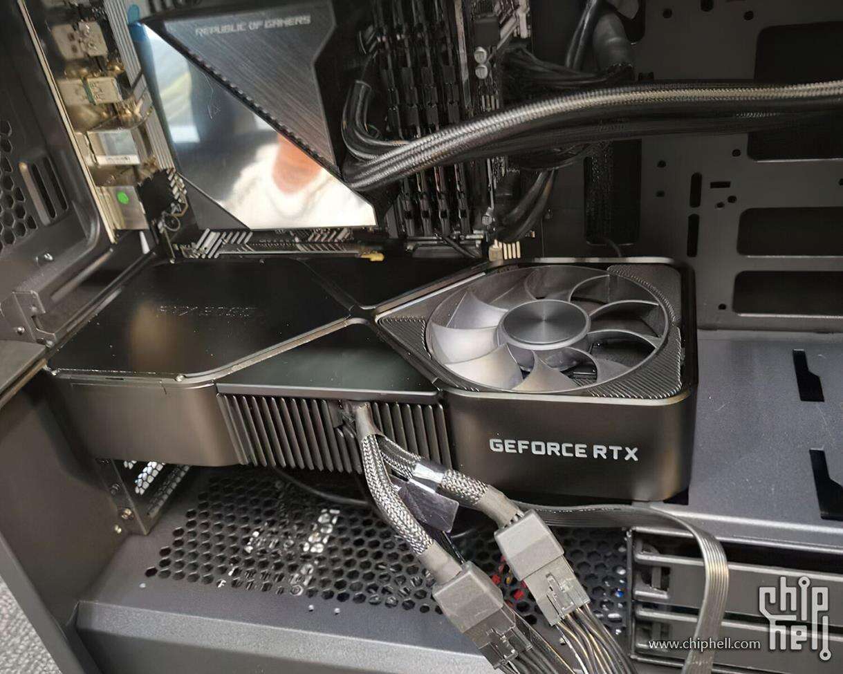 wielkość Nvidia RTX 3090, zdjęcie Nvidia RTX 3090