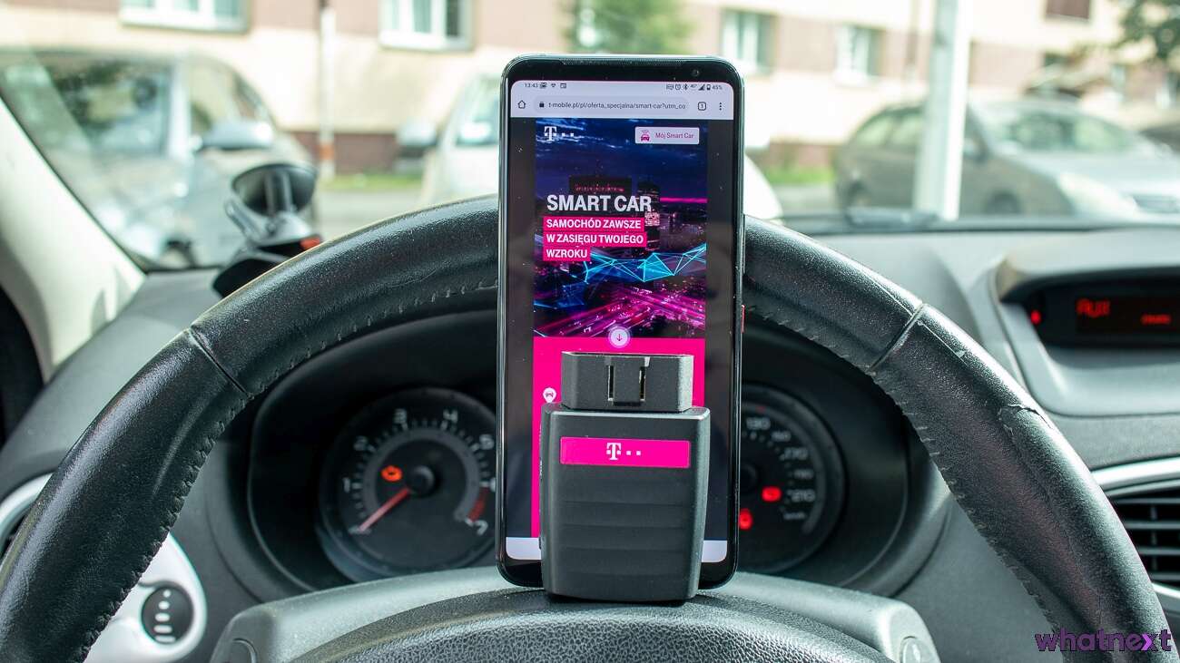 Test T-Mobile Smart Car. Mały gadżet, który zmienia możliwości samochodu