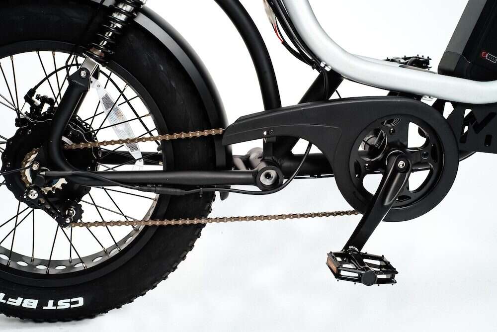 Elektryczny motorower Presidio od Monday Motorbikes