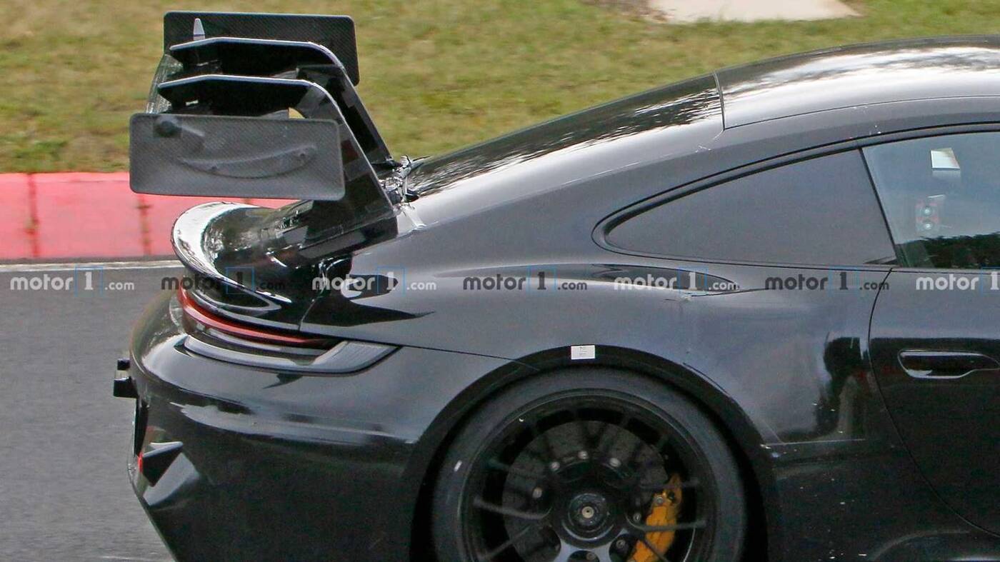 Porsche 911 GT3 RS 2020 nagranie skrzydło