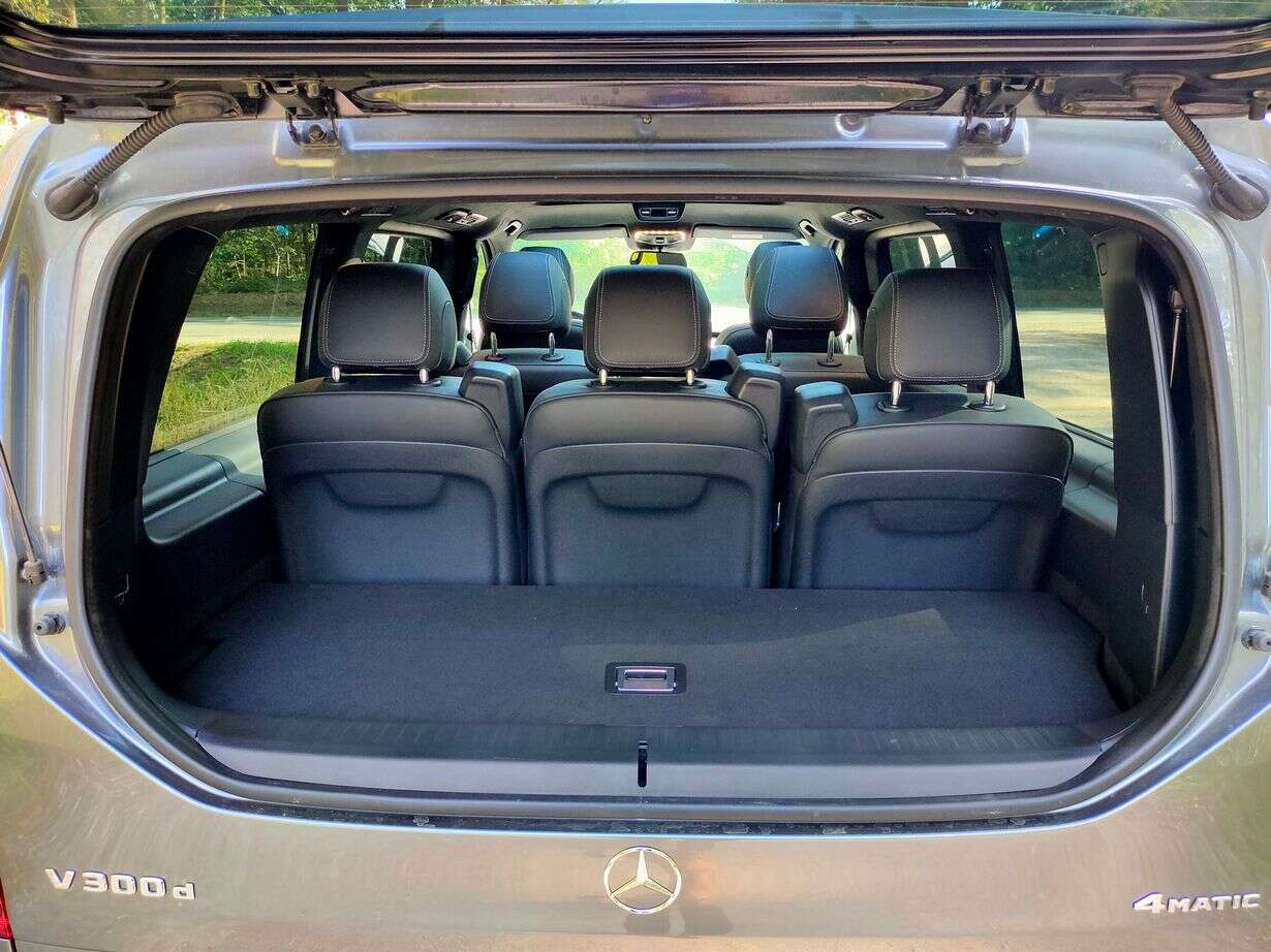 Nie SUV ani kombi jest idealny na długą podróż. Jest nim Mercedes V 300d