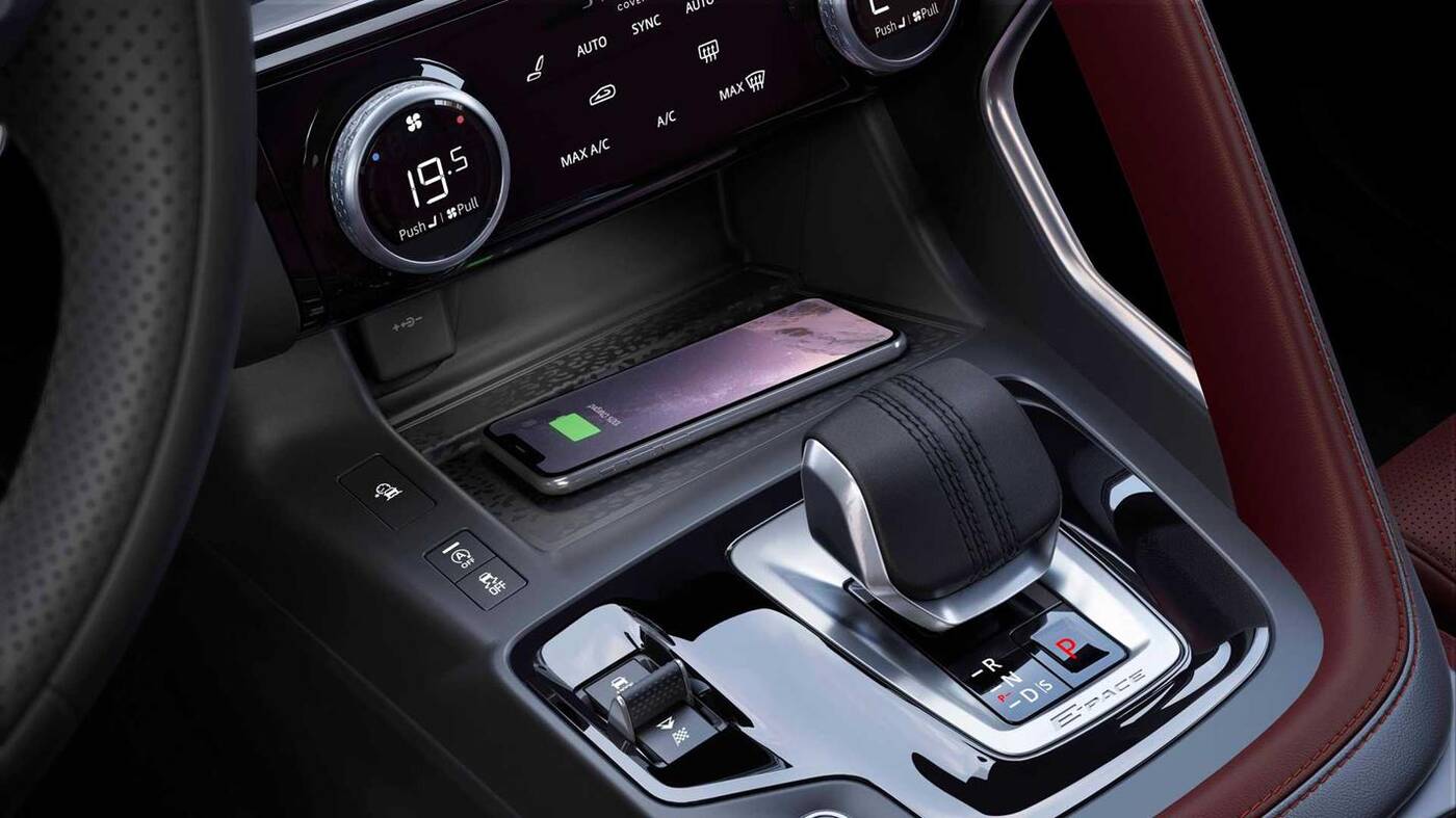 Oto Jaguar E-Pace na 2021 rok modelowy