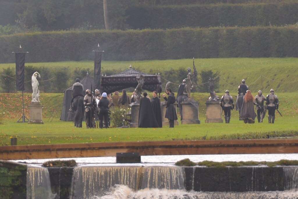 Wiedźmin sezon 2. - tak prezentują się nowe zbroje Nilfgaardu!