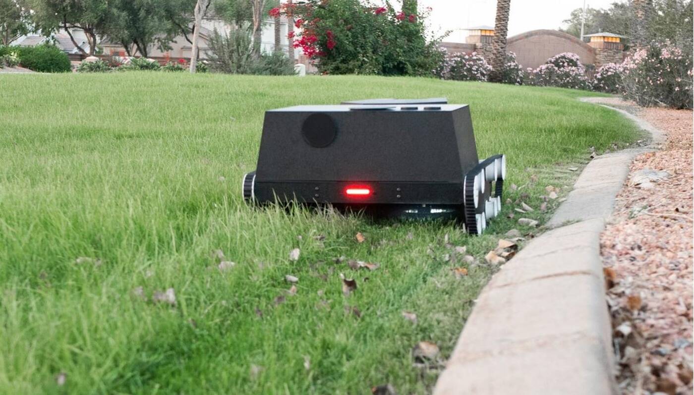 Yardroid, robot koszący trawnik