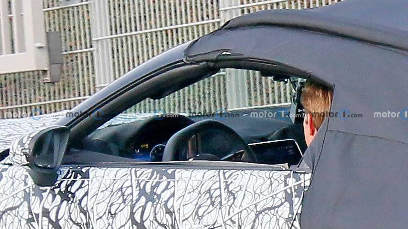 Mercedes SL nowej generacji wyszpiegowany