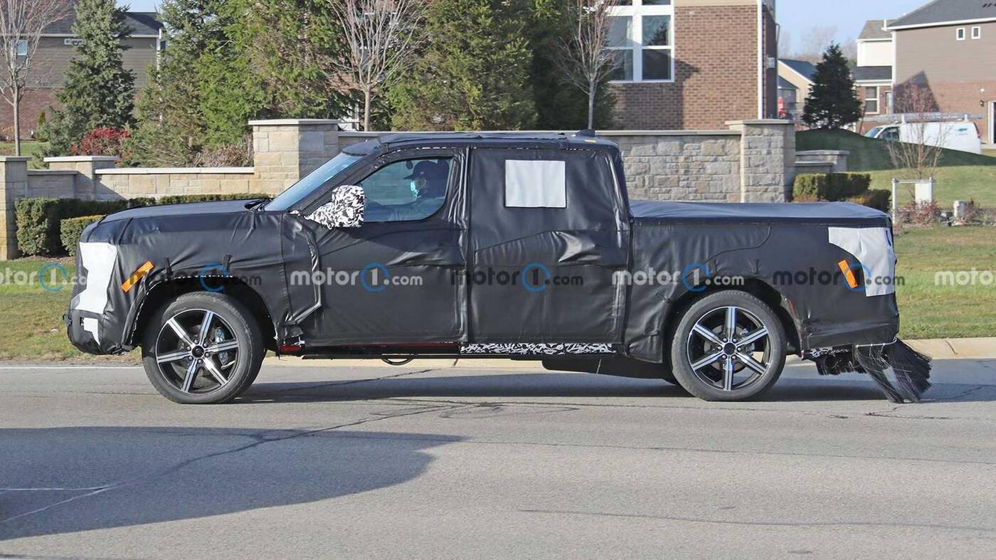 Prototyp Toyota Tundra 2022 na dotychczas najlepszych zdjęciach