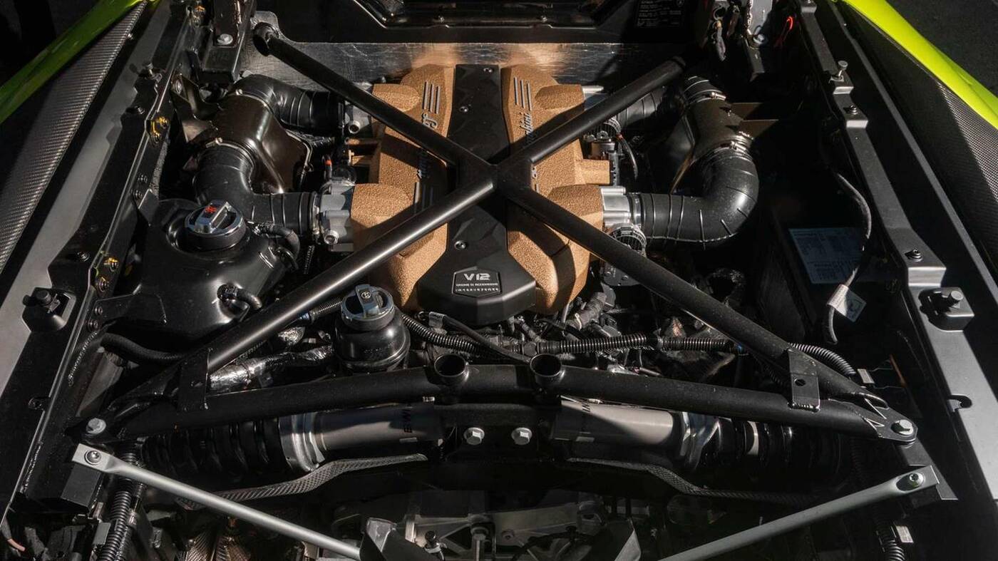 To ważna wiadomość o następcy Lamborghini Aventador