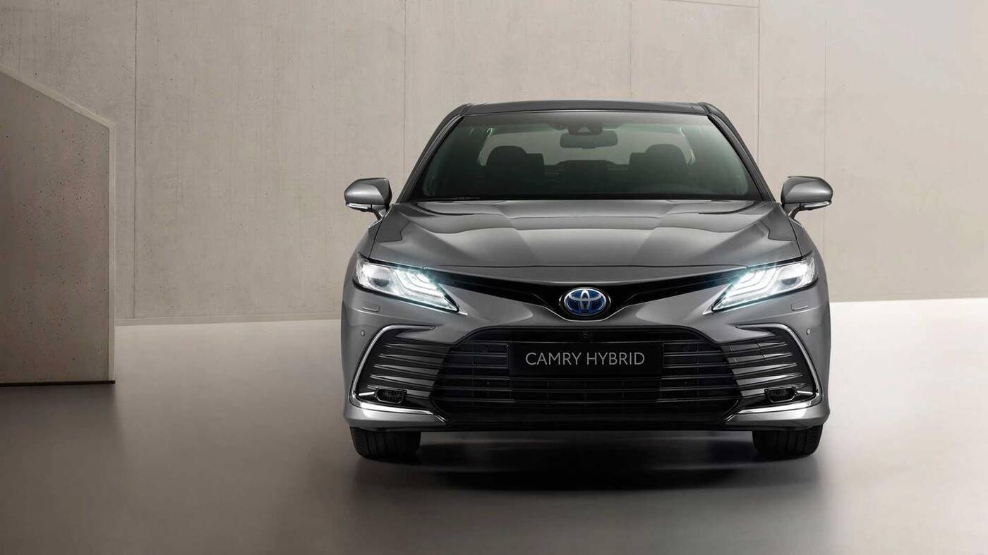 Toyota Camry 2021 - co wprowadza odświeżenie?