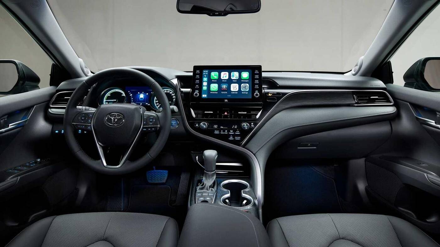Toyota Camry 2021 - co wprowadza odświeżenie?