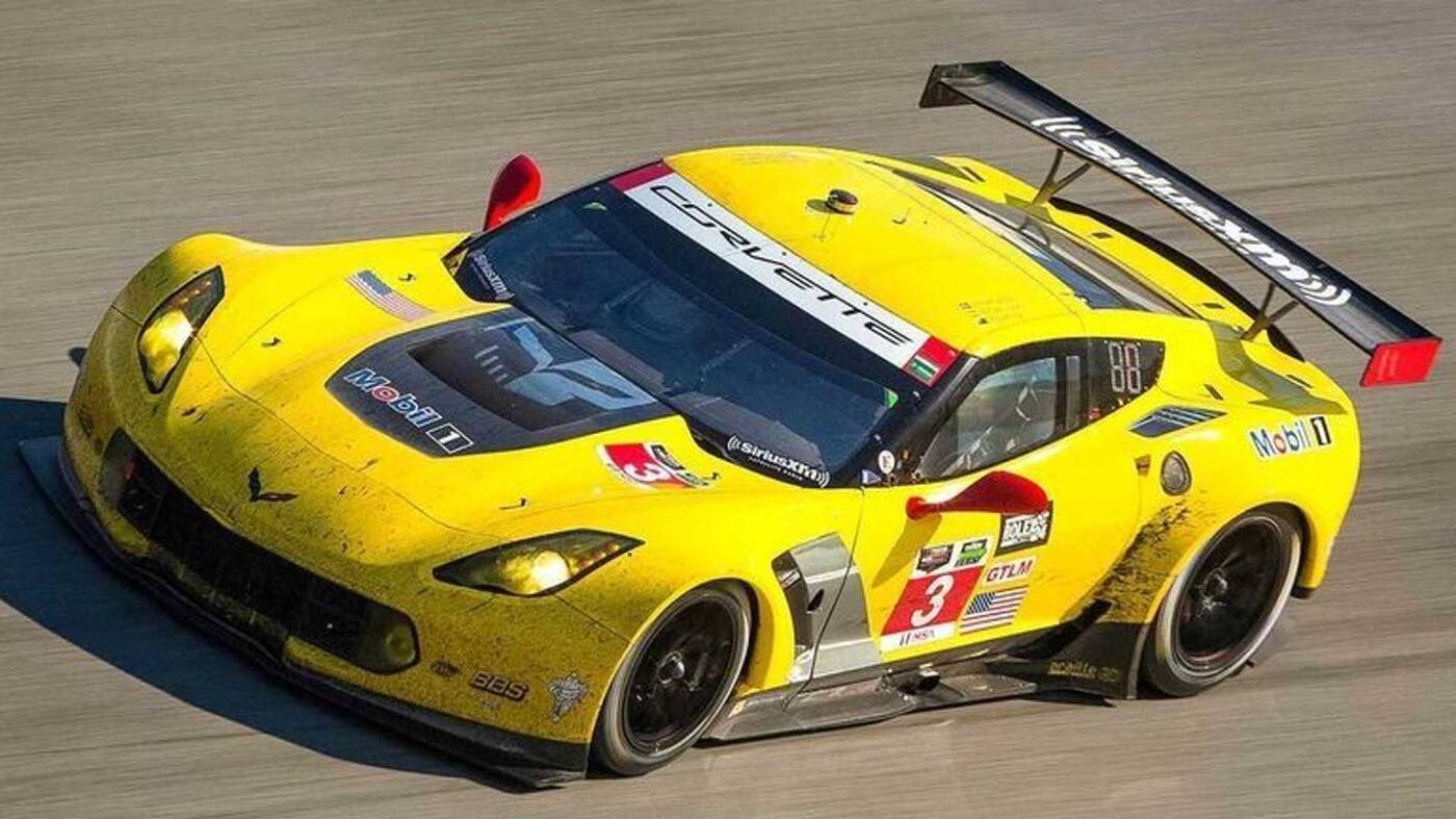 Dlaczego ta Corvette C7.R z 2014 roku kosztuje prawie 3,5 mln?