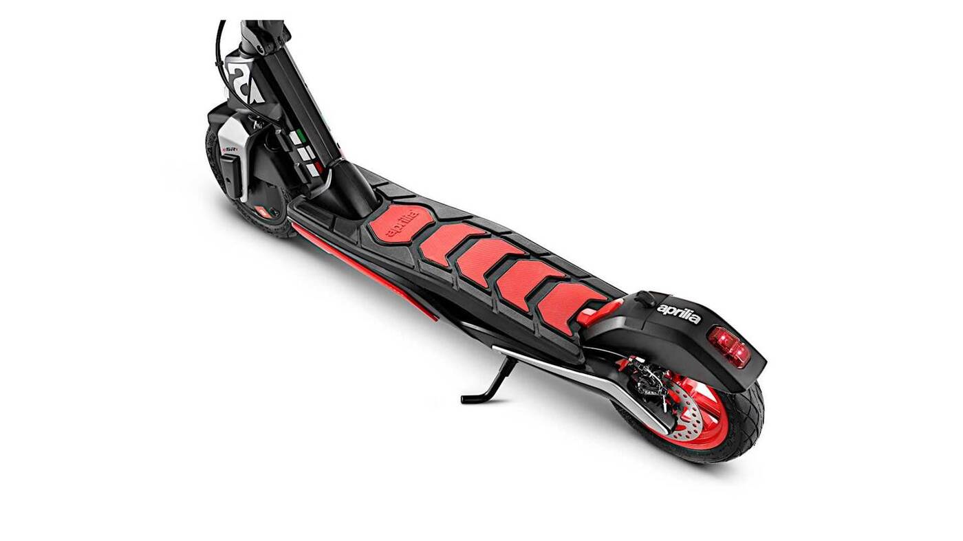 Elektryczna hulajnoga Aprilia eSR1 już wkrótce na rynku