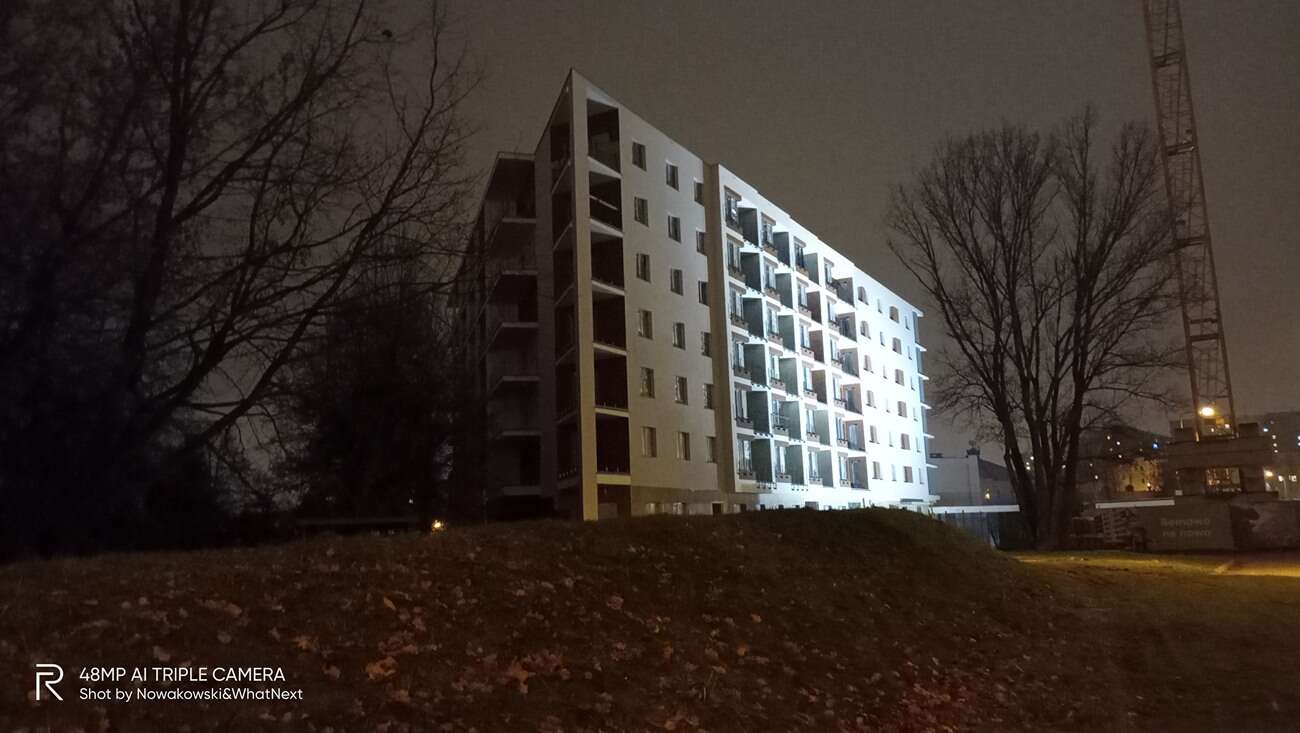 Są tanie smartfony i jest realme 7i. Co go wyróżnia?