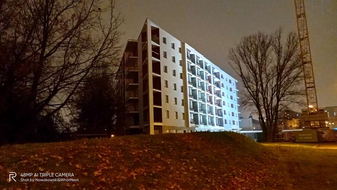 Są tanie smartfony i jest realme 7i. Co go wyróżnia?