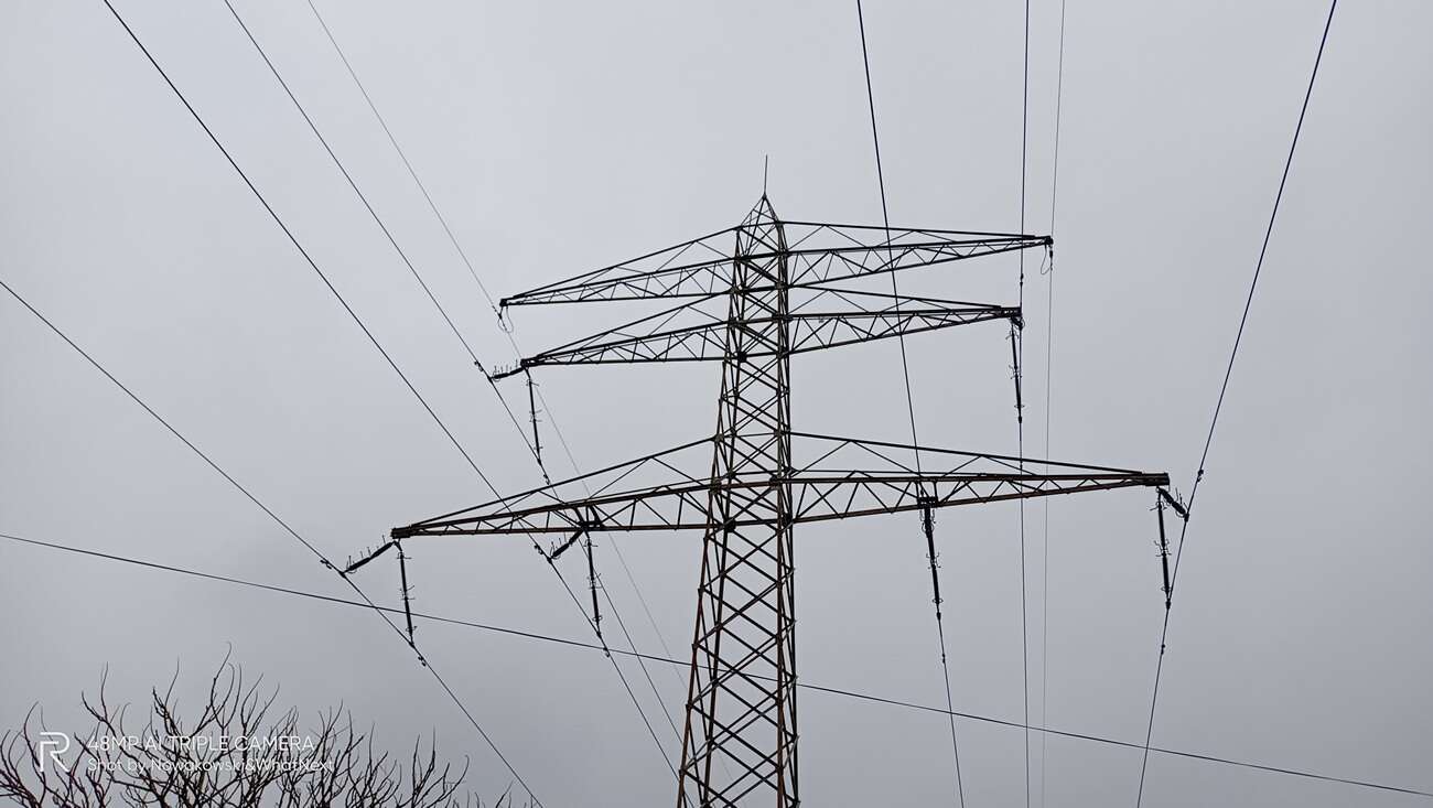 Są tanie smartfony i jest realme 7i. Co go wyróżnia?