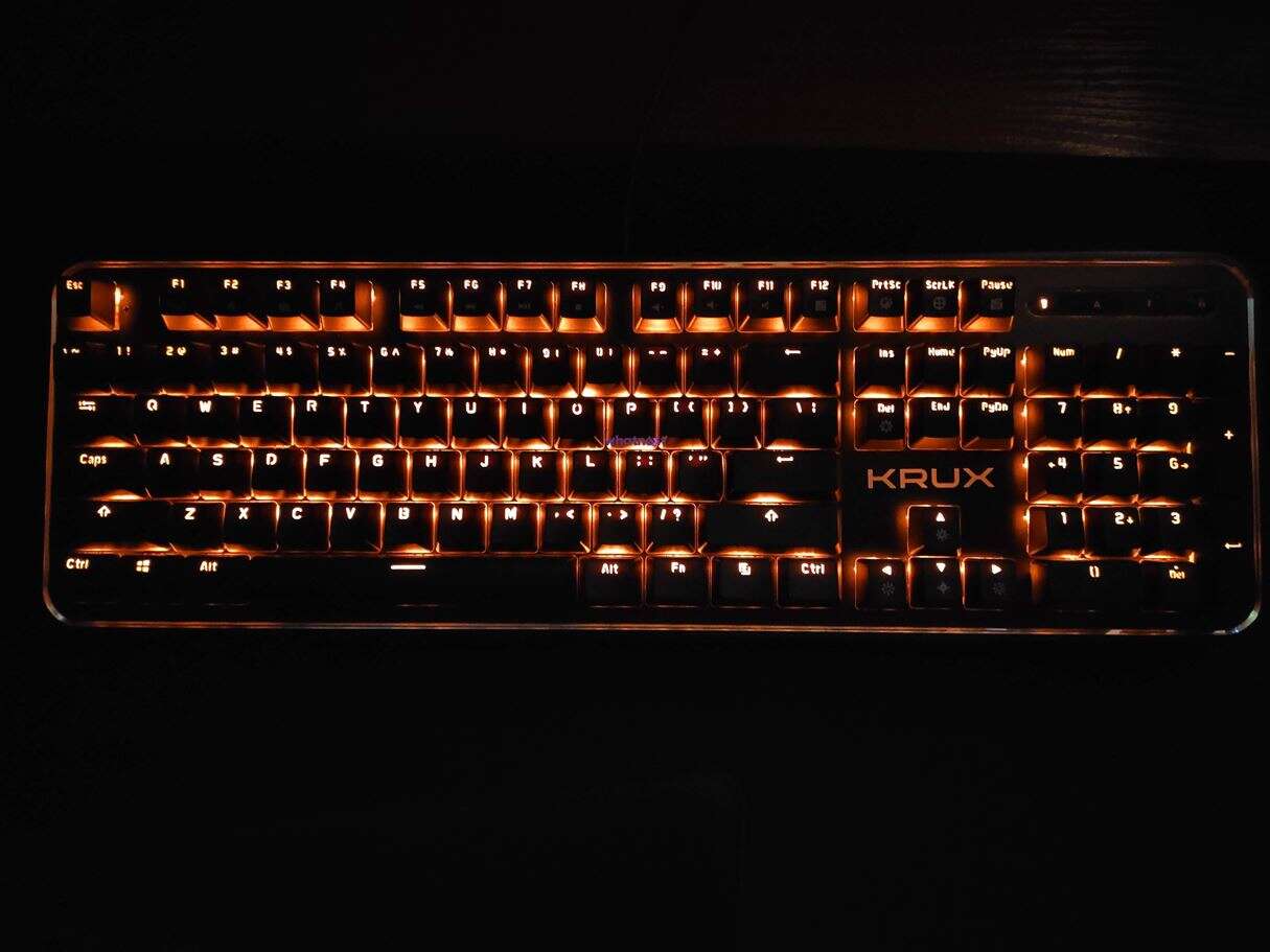 Krux Comet, klawiatura mechaniczna Comet, klawiatura Comet, test Krux Comet, recenzja Comet, test klawiatury Comet, tania klawiatura