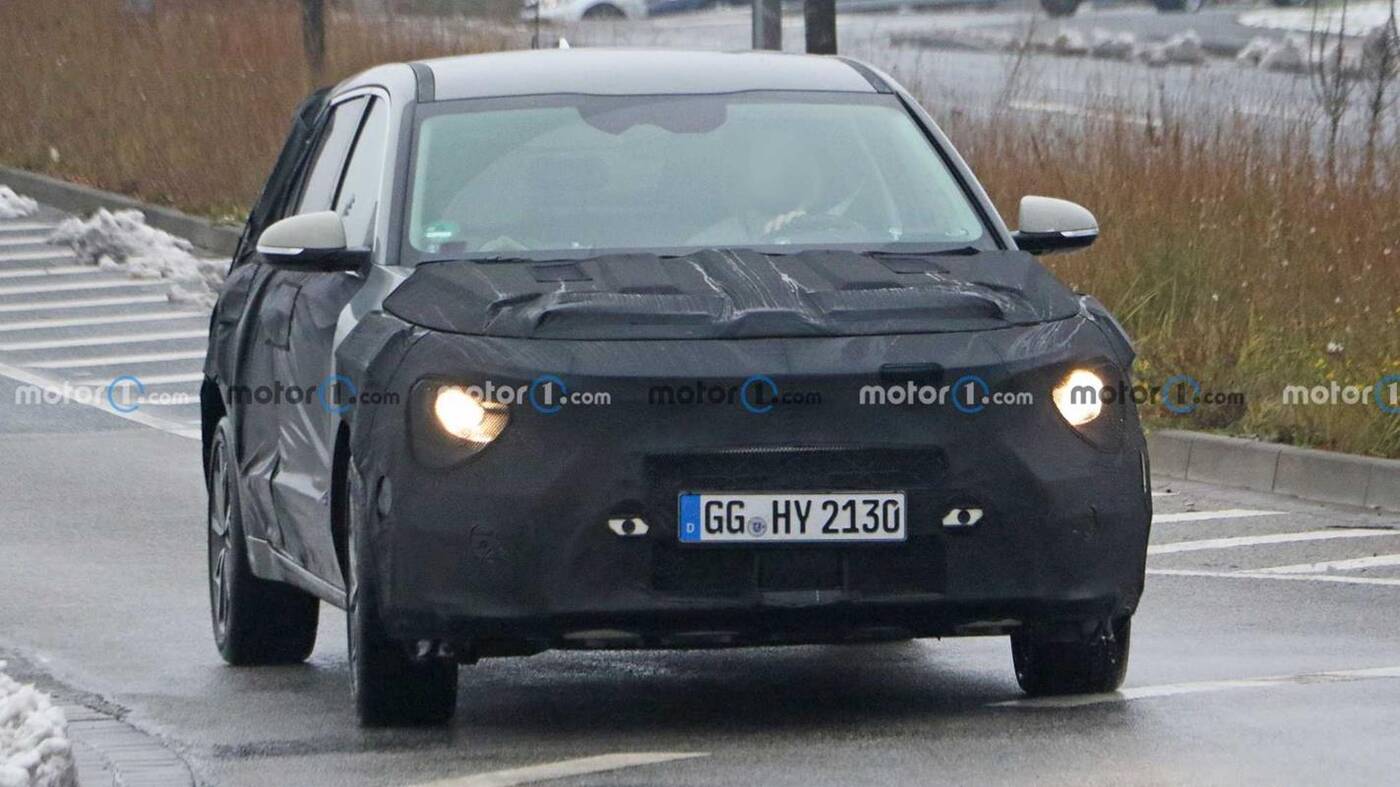 Pierwsze zdjęcia Kia Niro 2022 zwiastują nową generację