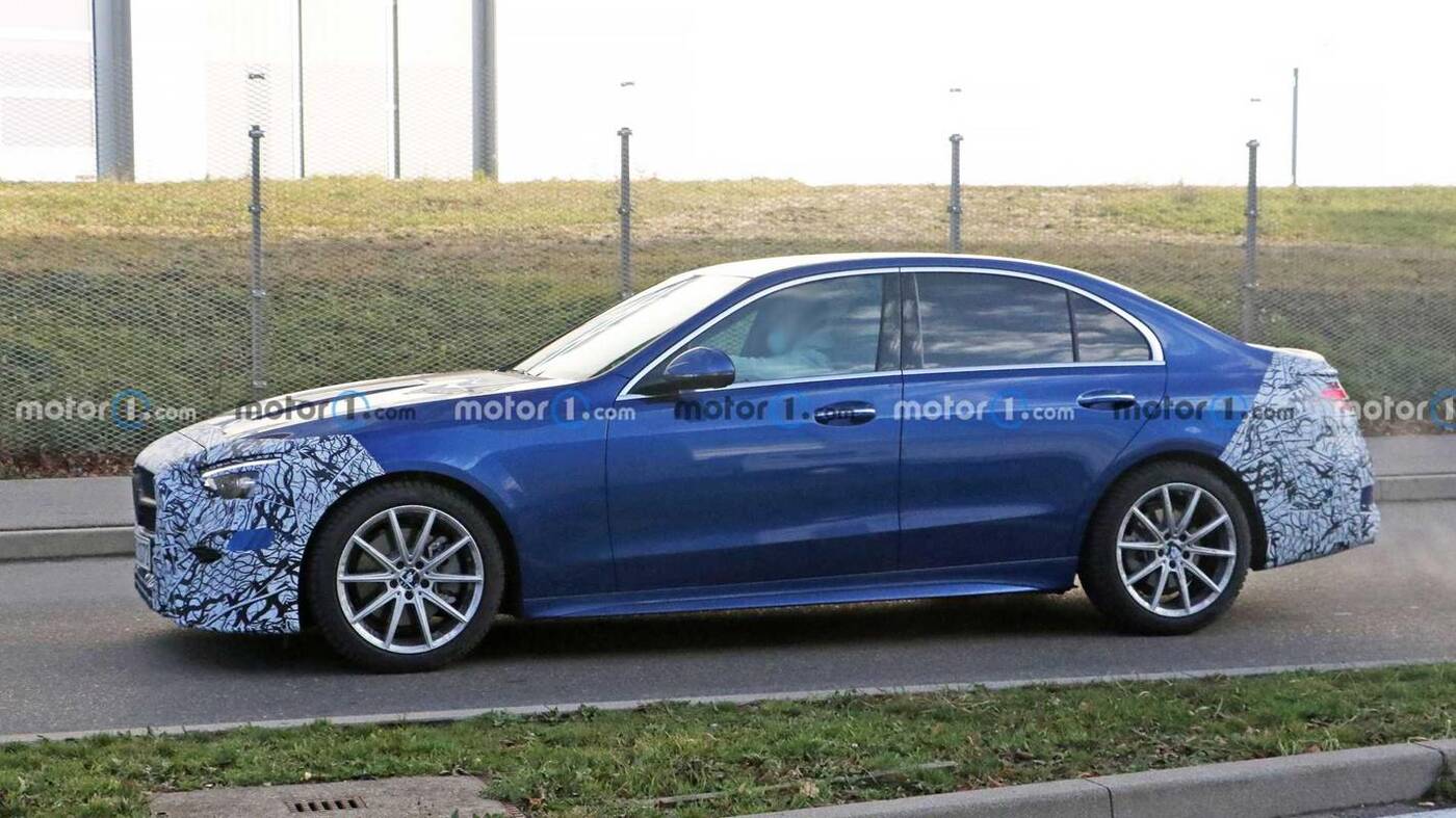 Rychły debiut nowej Klasy C Mercedesa? Nowe zdjęcia to wskazują