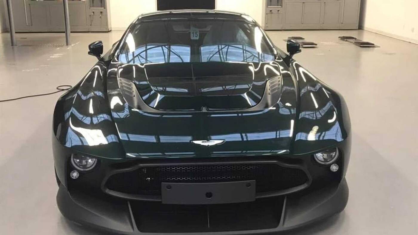 Jedyny na świecie Aston Martin Victor trafił już do właściciela