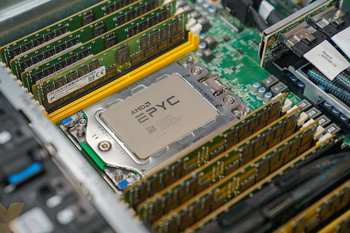 Nowy procesor AMD EPYC 7543 przetestowany, EPYC 7543 przetestowany, procesor AMD EPYC 7543, EPYC 7543