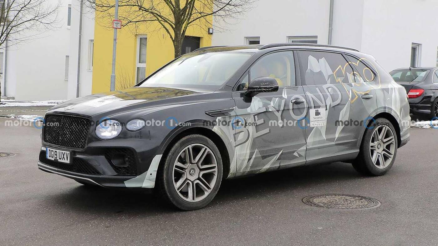 Zdjęcia Bentley Bentayga LWB 2022 w testach