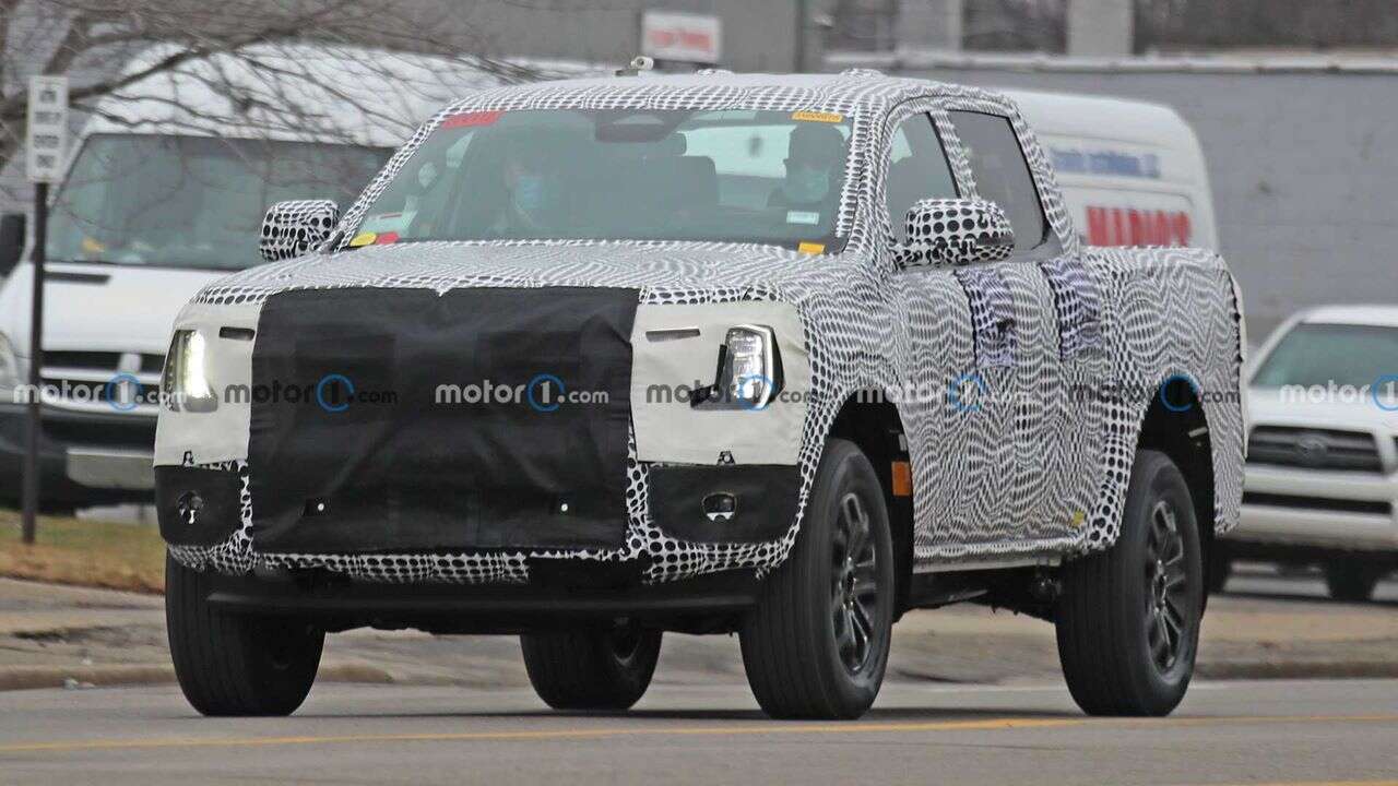 Ford Ranger PHEV 2023 potwierdzony. Są też zdjęcia prototypu