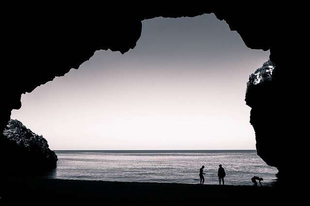 Historia ludzkości ukryta w jaskiniach