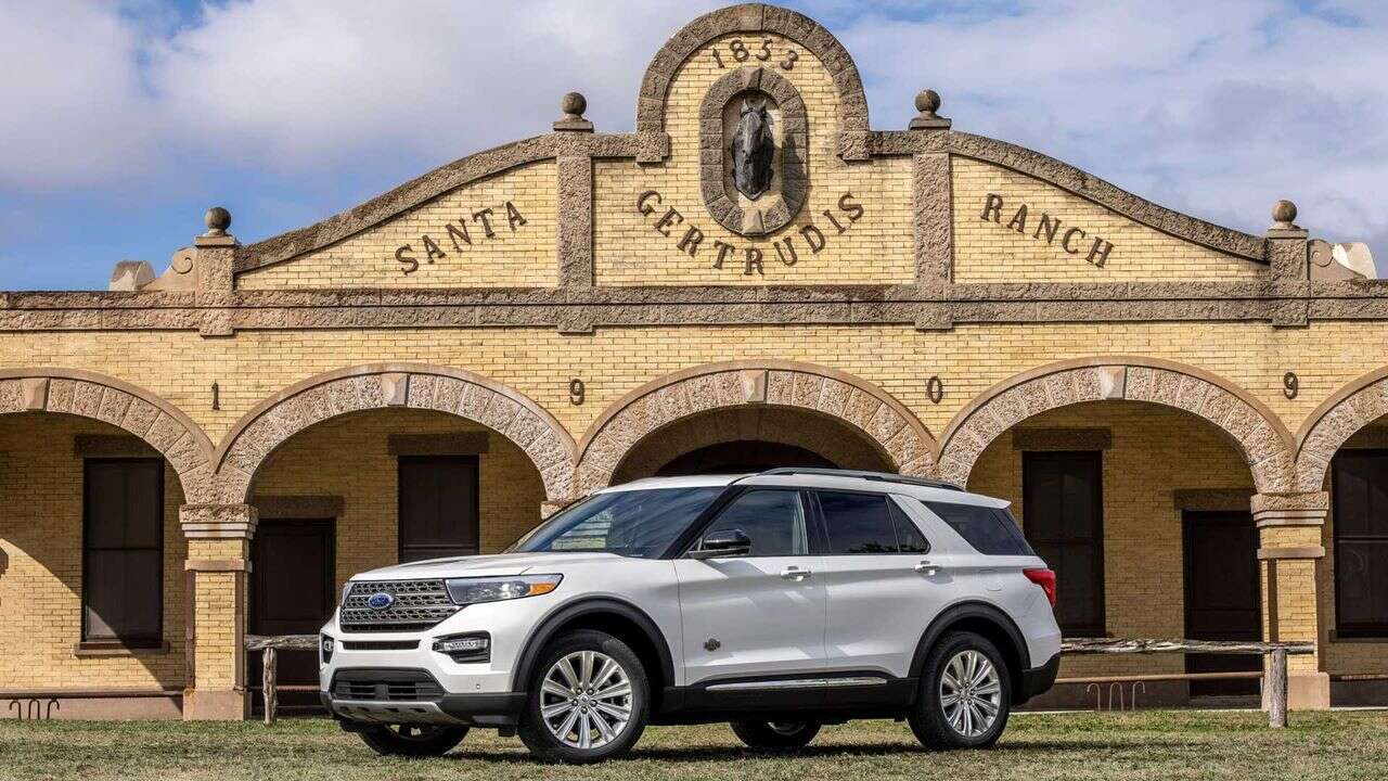 Premiera Ford Explorer King Ranch 2021. Oto prawdziwy król rancz