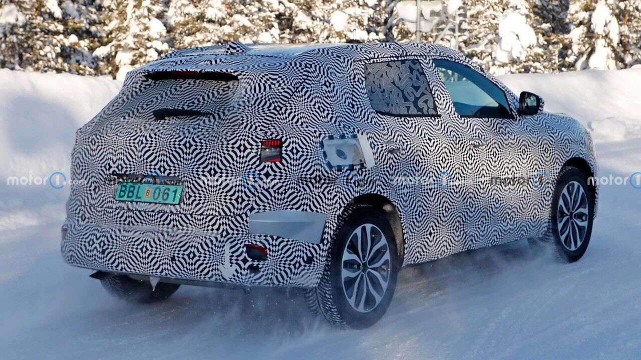 Renault Kadjar 2022 wyszpiegowany w produkcyjnym nadwoziu