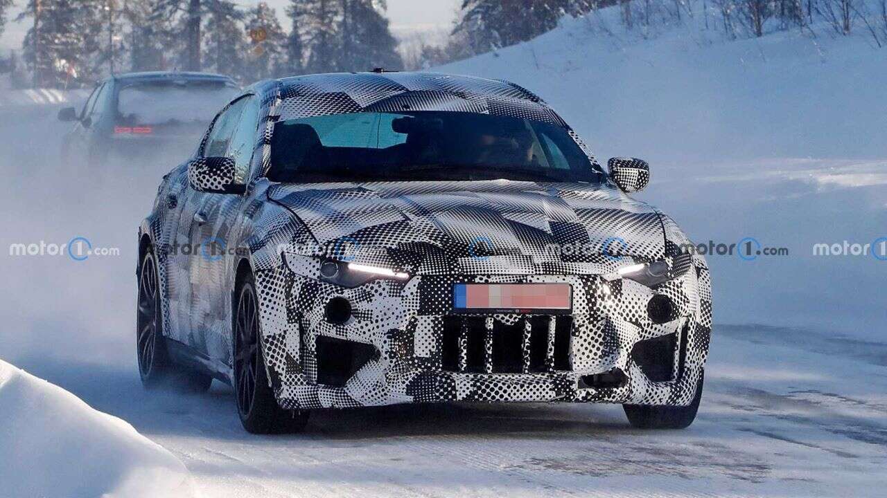 Spójrzcie na Ferrari Purosangue w testach