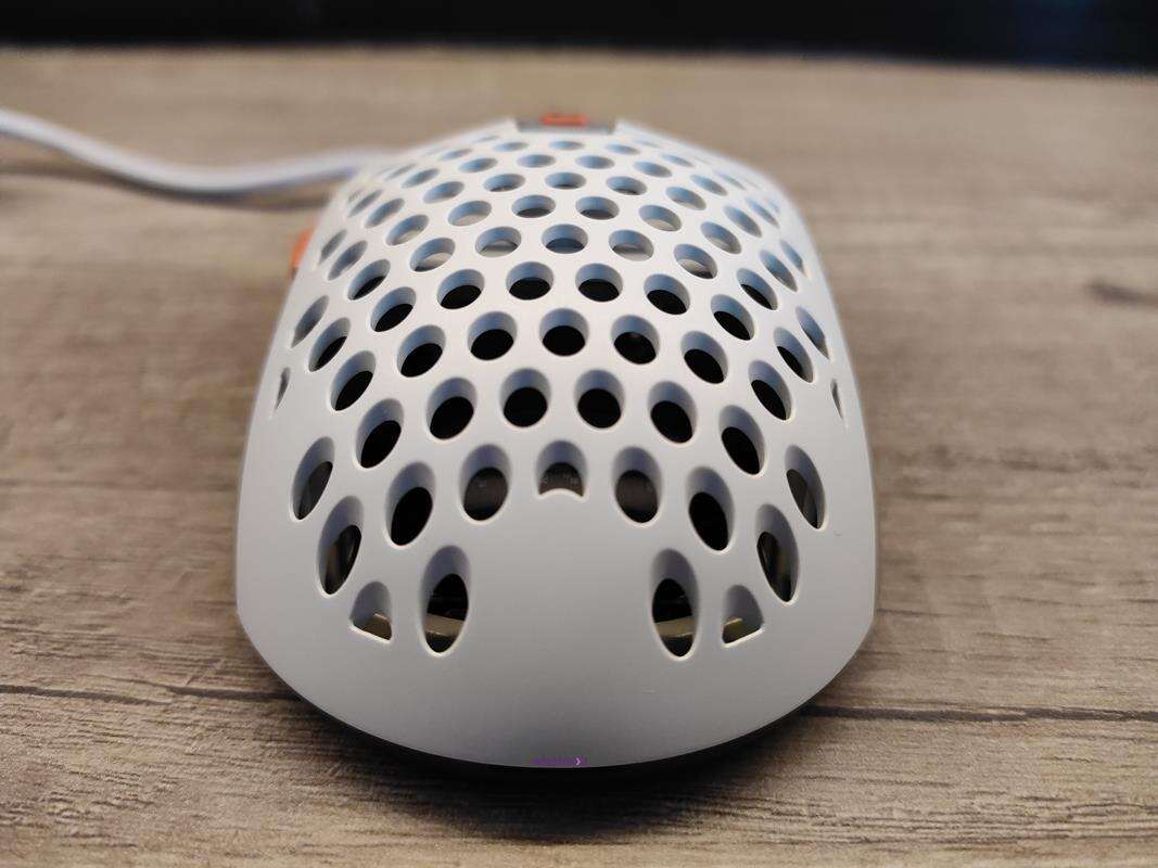 Test myszki Xtrfy M42 RGB Retro i podkładki GP4