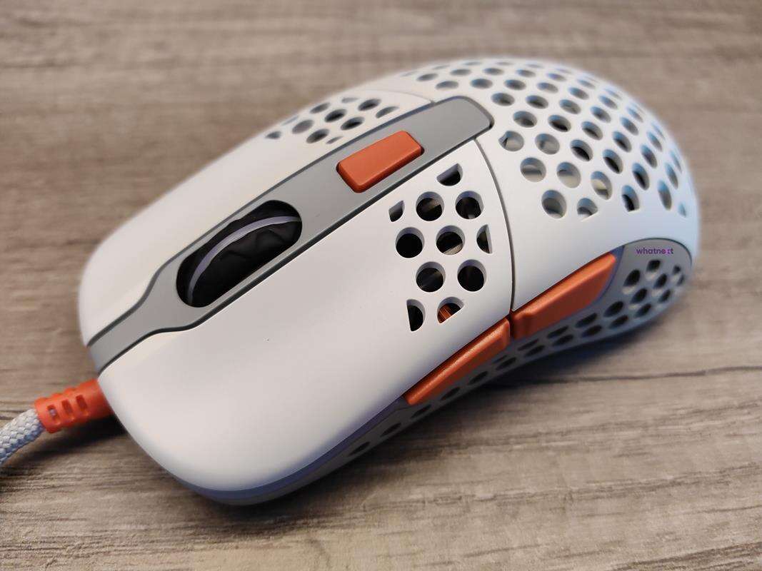 Test myszki Xtrfy M42 RGB Retro i podkładki GP4