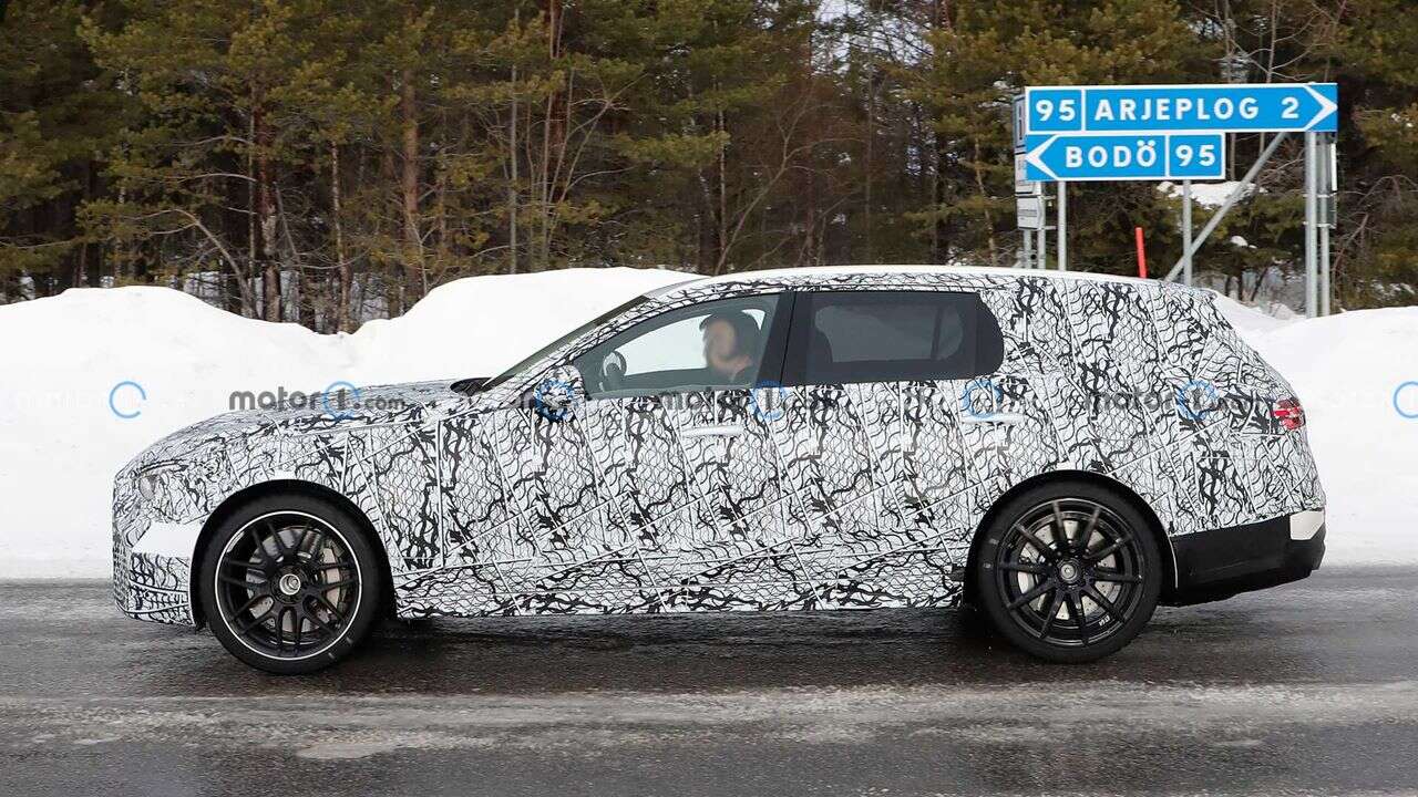 Zdjęcia Mercedes-AMG C63 Estate w testach