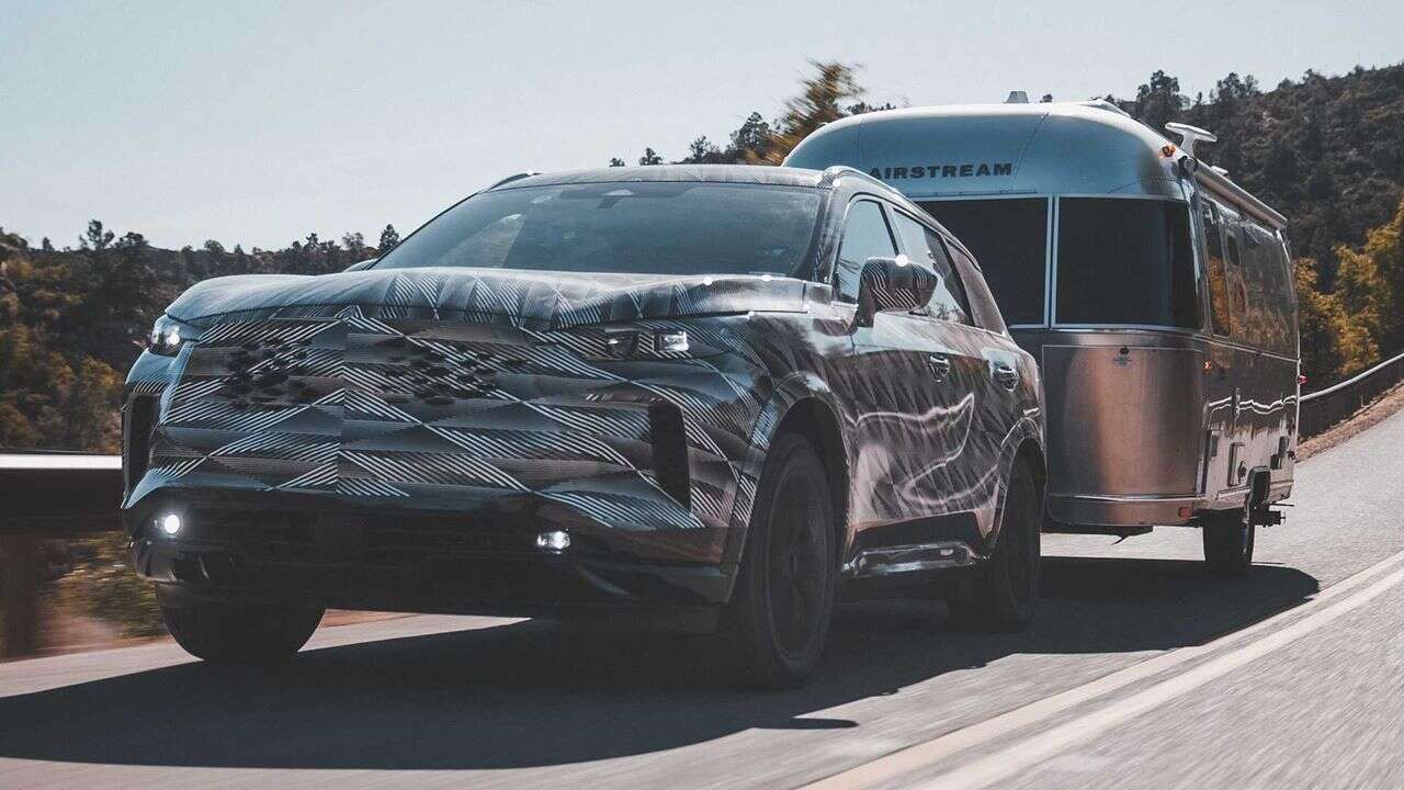 Zwiastun Infiniti QX60 2022 ujawnia możliwości holowania