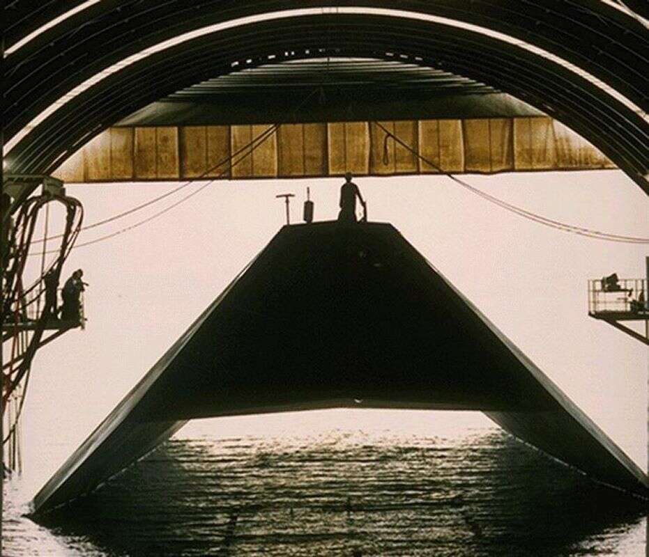 Okręt Sea Shadow, czyli tajny program sprzed 35 lat