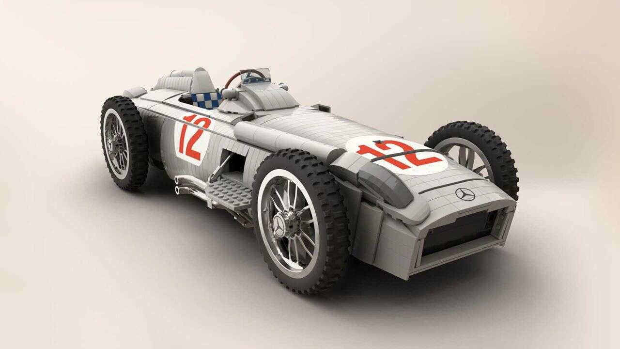 Chcielibyście taką replikę Mercedesa W196R LEGO?