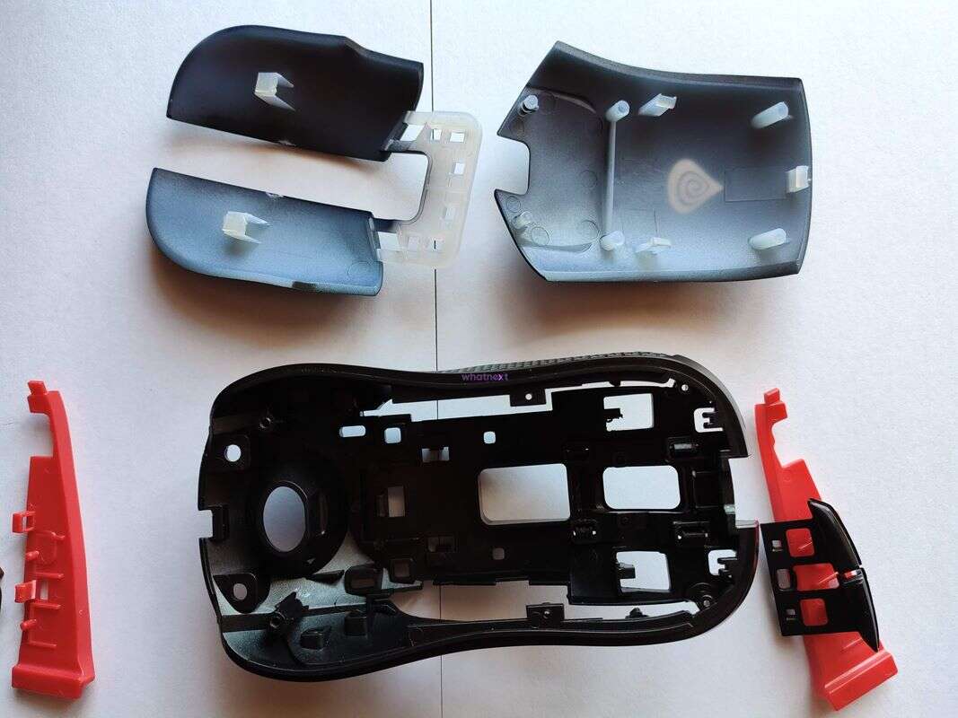 Co znajdziemy wewnątrz myszki komputerowej?