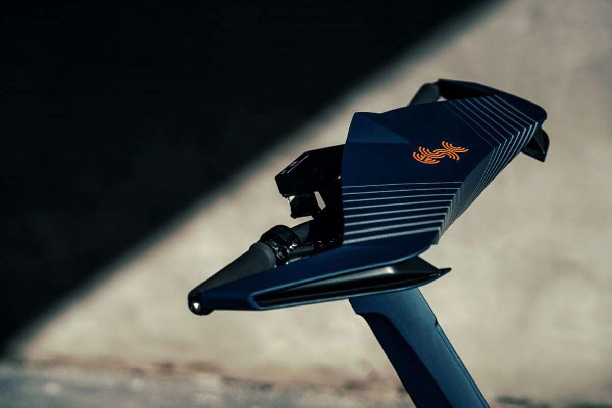 Elektryczna hulajnoga wyścigowa eSkootr S1X zaliczyła debiut