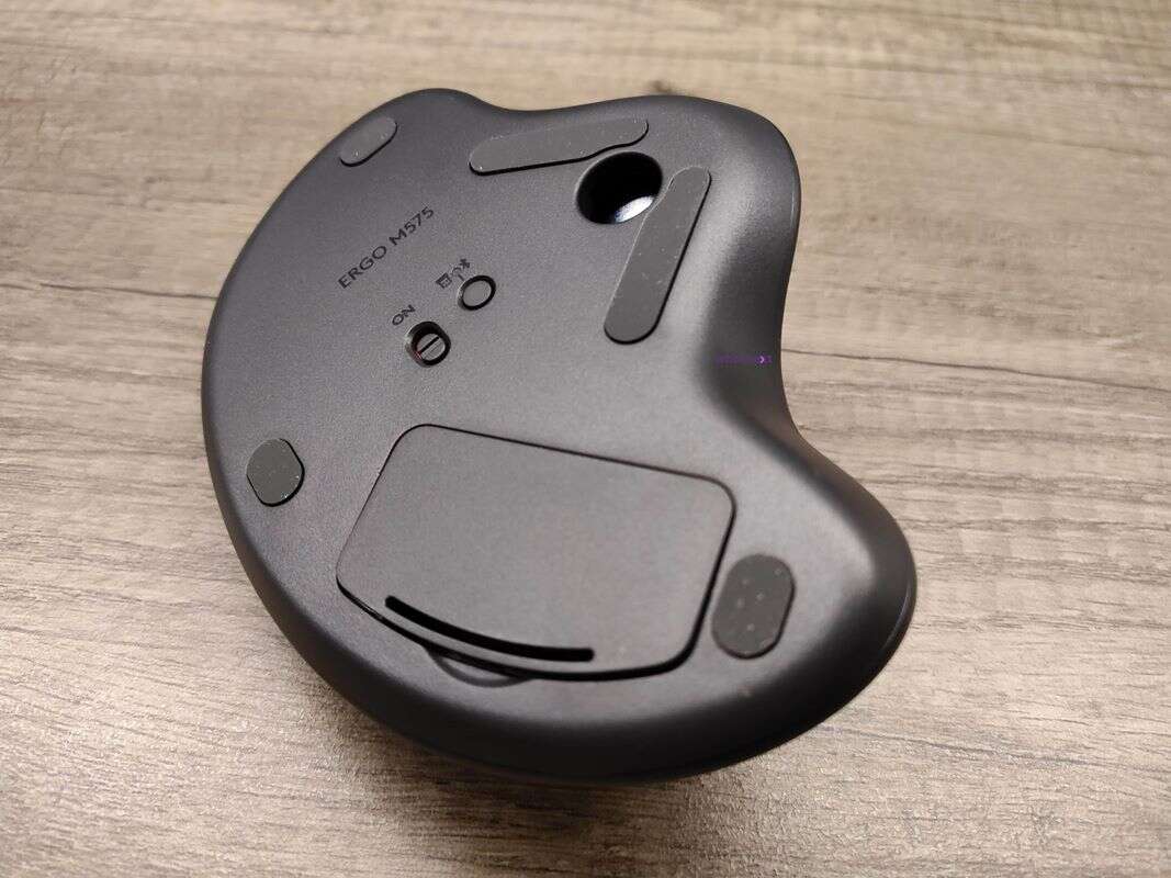 Test Logitech Ergo M575. Chętni na trackballa?
