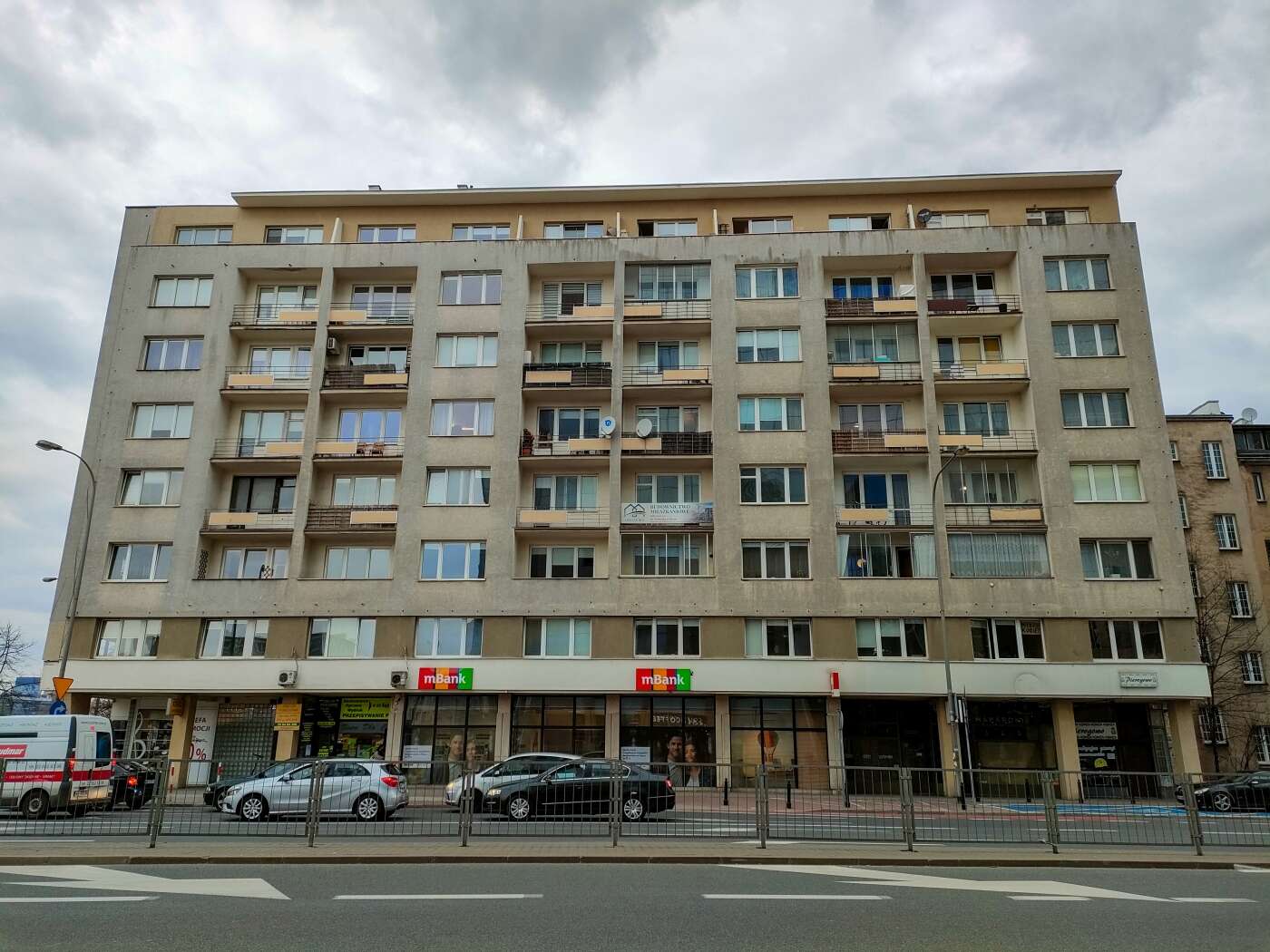 Z OPPO Reno5 5G można podbijać media społecznościowe