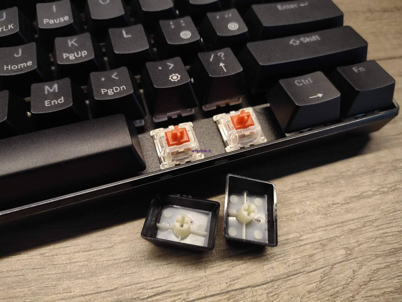 Test Krux Neo Pro RGB Wireless. Niewielka, ale tania i solidna