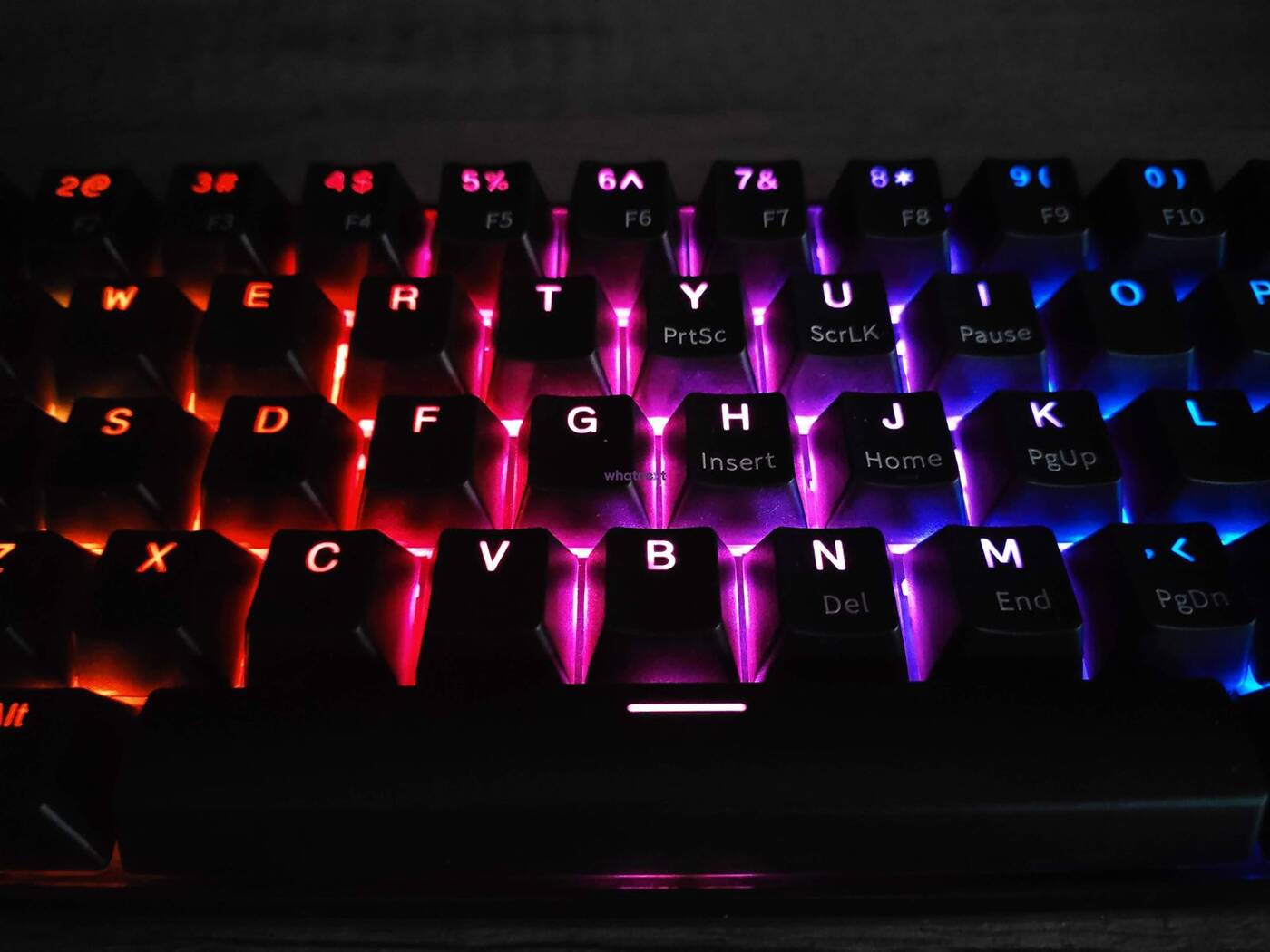 Test Krux Neo Pro RGB Wireless. Niewielka, ale tania i solidna