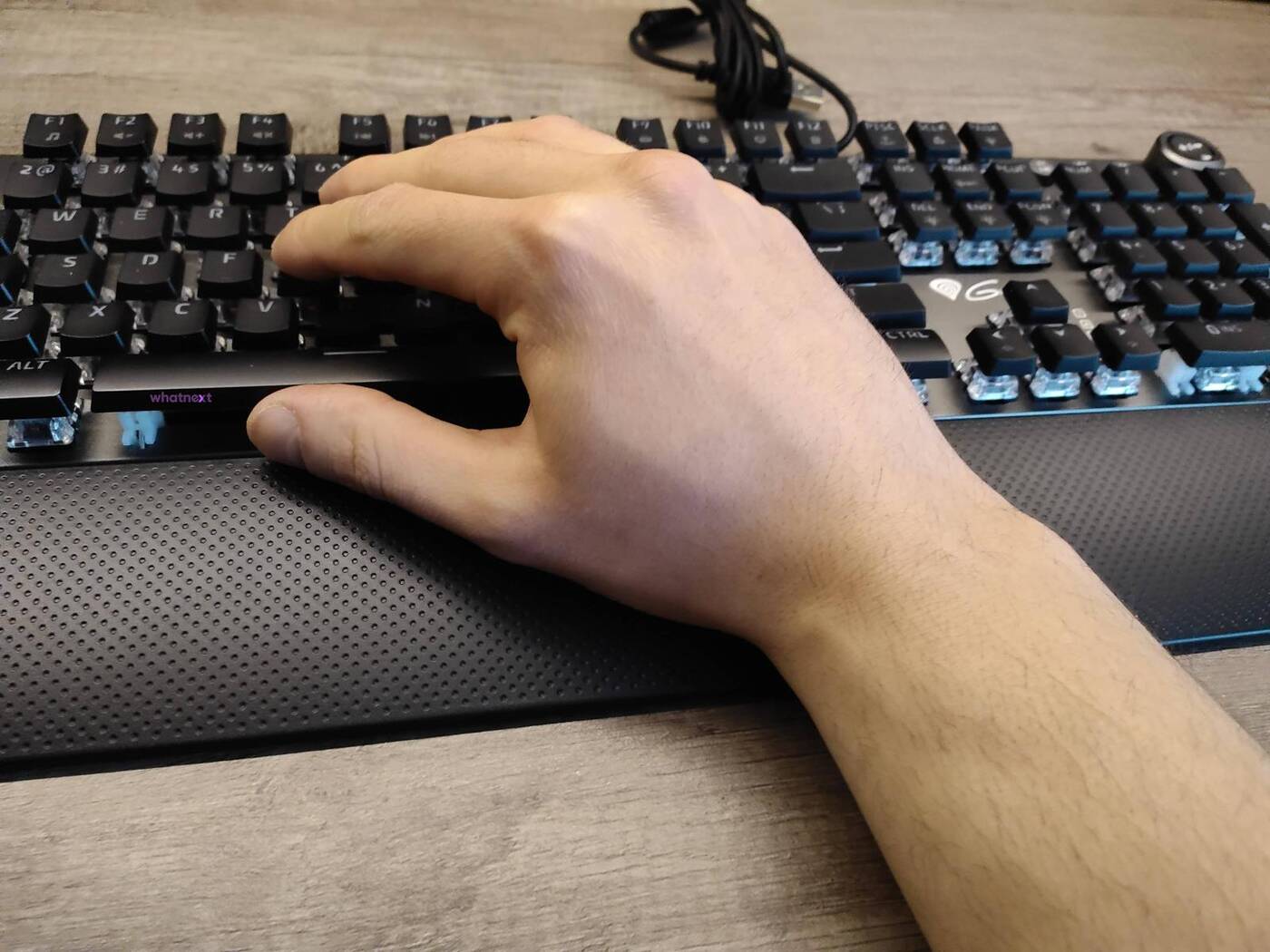 Test klawiatury Thor 401 RGB. Jak wypada nowość Genesis?