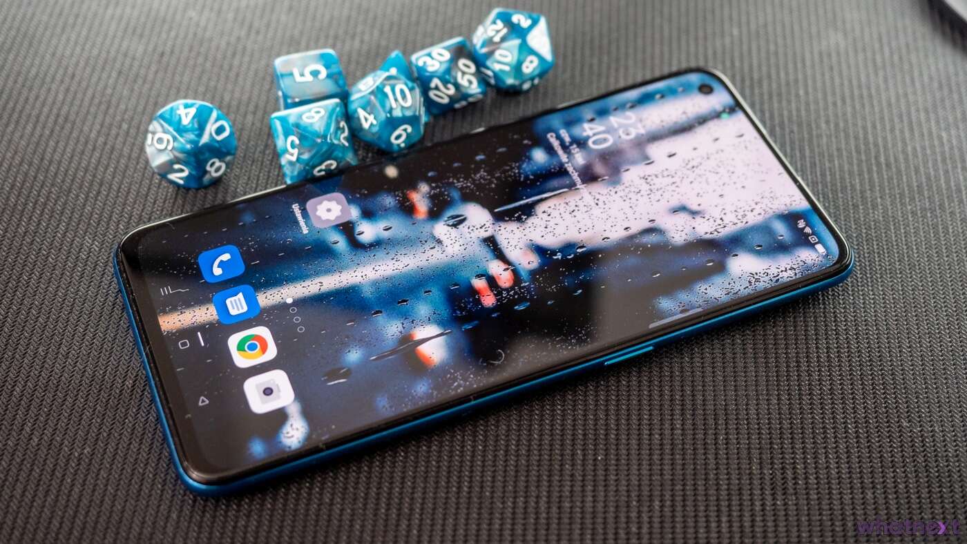 Z OPPO Reno5 5G można podbijać media społecznościowe